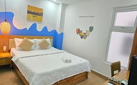 SUMMER HOTEL 45 18 THÙY VÂN Cách biển hơn 40m